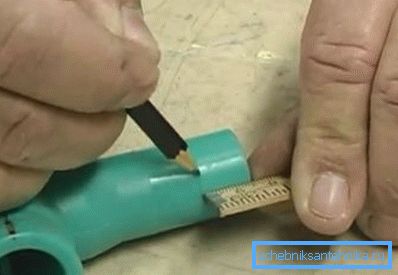 Mesurez avec soin, car le succès de toute l'opération en dépend. Il est préférable d’obtenir un pied à coulisse, car la règle sera assez difficile à mesurer avec précision Mesurez avec soin, car le succès de toute l'opération en dépend. Il est préférable d’obtenir un pied à coulisse, car la règle sera assez difficile à mesurer avec précision