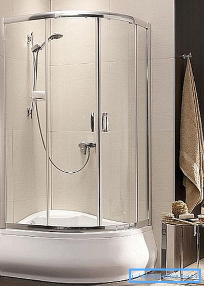 Cabine de douche asymétrique semi-circulaire 70x90 cm Cabine de douche asymétrique semi-circulaire 70x90 cm