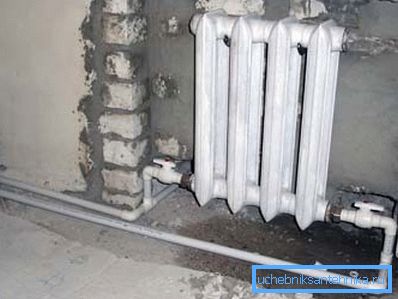 La batterie avec la connexion bidirectionnelle inférieure n'a pas besoin d'être lavée. La batterie avec la connexion bidirectionnelle inférieure n'a pas besoin d'être lavée.