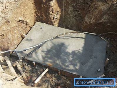 Base en béton pour la capacité