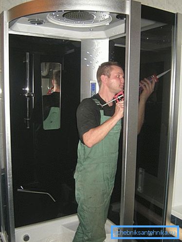 Lisez la suite pour savoir comment assembler la cabine de douche elle-même. Lisez la suite pour savoir comment assembler la cabine de douche elle-même.