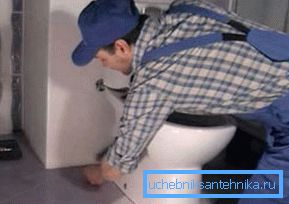 Respectez les règles d'installation pour éviter les fuites de la cuvette des toilettes. Respectez les règles d'installation pour éviter les fuites de la cuvette des toilettes.