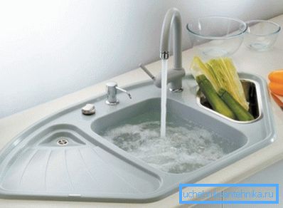 Pour faire face au bouchon de liège dans les tuyaux, vous devrez essayer plusieurs techniques. Pour faire face au bouchon de liège dans les tuyaux, vous devrez essayer plusieurs techniques.