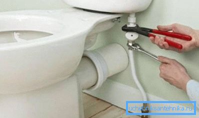Pour que l'eau entre dans le réservoir en silence, achetez un récipient avec une entrée d'eau plus basse. Pour que l'eau entre dans le réservoir en silence, achetez un récipient avec une entrée d'eau plus basse.