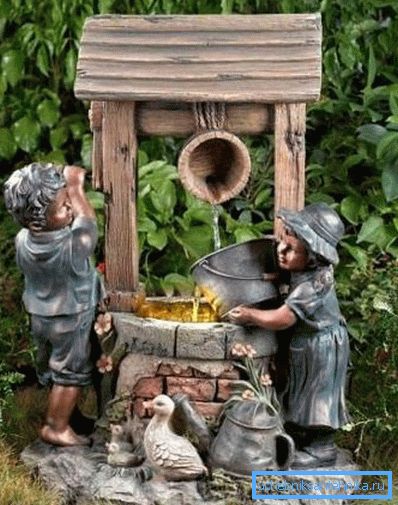 Les merveilleuses sculptures de votre jardin rendront le puits encore plus beau. Les merveilleuses sculptures de votre jardin rendront le puits encore plus beau.