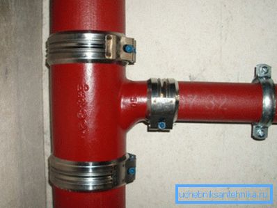 Système en fonte sur colliers de tuyau scellés bout à bout Système en fonte sur colliers de tuyau scellés bout à bout
