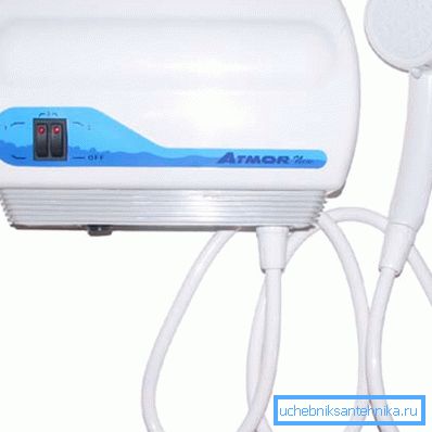Le capteur ne permettra pas au chauffe-eau de s'allumer à une pression d'eau inférieure à 0,3 kgf / cm2. Le capteur ne permettra pas au chauffe-eau de s'allumer à une pression d'eau inférieure à 0,3 kgf / cm2.