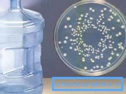 Même une eau apparemment propre peut contenir de nombreux polluants. Même une eau apparemment propre peut contenir de nombreux polluants.