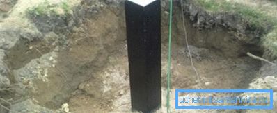 Faire mastic d'étanchéité bitume.
