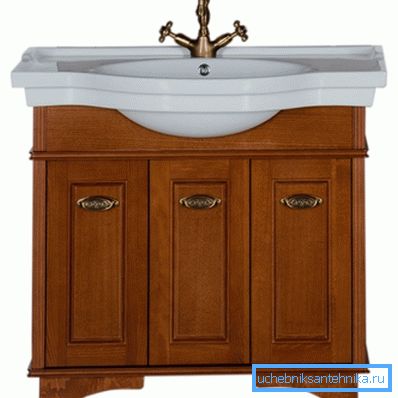 Cabinet antique en bois Cabinet antique en bois