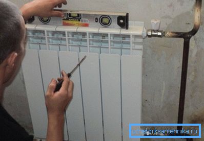 Pour les systèmes de chauffage central, il est préférable d'utiliser des tuyaux en acier. Pour les systèmes de chauffage central, il est préférable d'utiliser des tuyaux en acier.