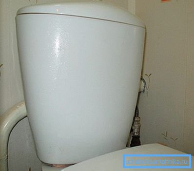 Si de la condensation s'est formée, vous ne devez pas immédiatement vous rendre au magasin et demander l'échange de produits. Vous devez d'abord vous assurer que des conditions «confortables» sont créées pour son fonctionnement. Si de la condensation s'est formée, vous ne devez pas immédiatement vous rendre au magasin et demander l'échange de produits. Vous devez d'abord vous assurer que des conditions «confortables» sont créées pour son fonctionnement.