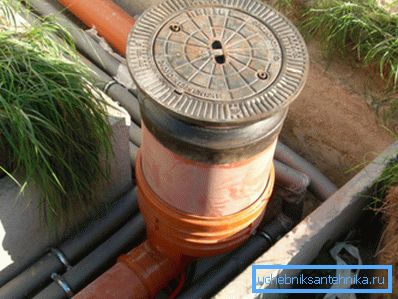 Photo de drainage bien. Photo de drainage bien.