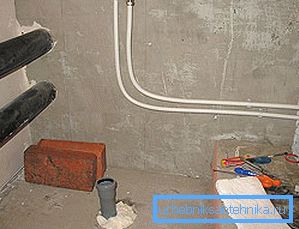 La flexibilité du métal-plastique constitue un avantage considérable par rapport aux autres options. La flexibilité du métal-plastique constitue un avantage considérable par rapport aux autres options.