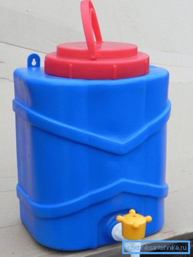 Réservoir prêt avec robinet Réservoir prêt avec robinet