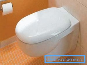 Les comprimés effervescents prêts à l'emploi peuvent être déposés dans la cuvette des toilettes. Les comprimés effervescents prêts à l'emploi peuvent être déposés dans la cuvette des toilettes.