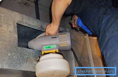 Utiliser un nettoyeur à vapeur au lieu d'un aspirateur Utiliser un nettoyeur à vapeur au lieu d'un aspirateur