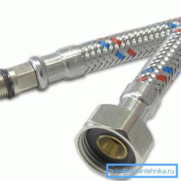 Utilisez uniquement une doublure de haute qualité. Utilisez uniquement une doublure de haute qualité.