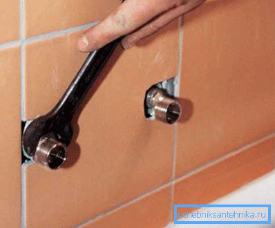 Comment installer les excentriques pour le mélangeur indépendamment