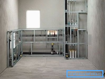 Cadre pour faux murs - afin que vous puissiez masquer la disposition des tuyaux Cadre pour faux murs - afin que vous puissiez masquer la disposition des tuyaux