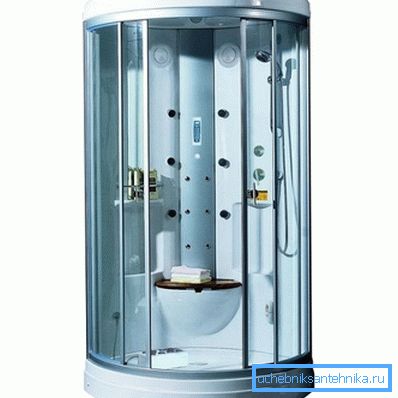 Douche d'angle compacte avec toilettes à l'intérieur Douche d'angle compacte avec toilettes à l'intérieur