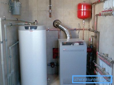 Chaufferie complexe dans une maison privée Chaufferie complexe dans une maison privée