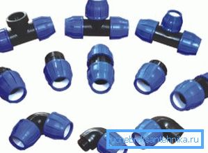 Les raccords à compression vous permettent de travailler très rapidement et efficacement. Les raccords à compression vous permettent de travailler très rapidement et efficacement.
