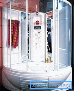 Jacuzzi design - version douche supérieure Jacuzzi design - version douche supérieure