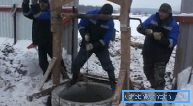 Creuser un puits en hiver Creuser un puits en hiver