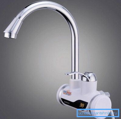 Robinet de cuisine avec commandes mécaniques et électroniques Robinet de cuisine avec commandes mécaniques et électroniques