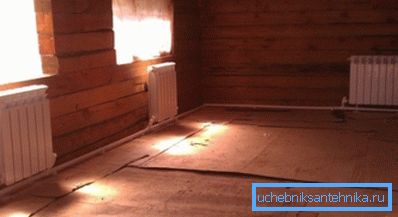 Leningradka, en tant que système de chauffage, est le plus souvent utilisé dans les maisons collectives et les logements privés de petite taille. Leningradka, en tant que système de chauffage, est le plus souvent utilisé dans les maisons communes privées et de petite taille.