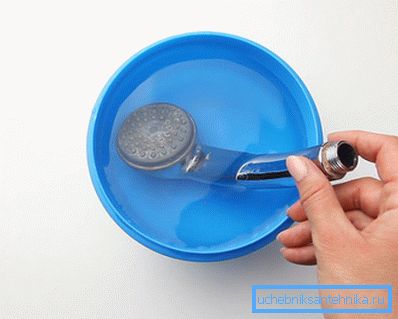Arrosoir en solution acétique
