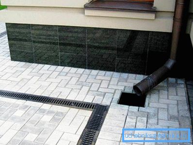 Drainage linéaire des parois