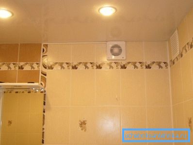 Photo amateur des systèmes d'admission et d'échappement installés dans les locaux de ce type Photo amateur des systèmes d'admission et d'échappement installés dans les locaux de ce type