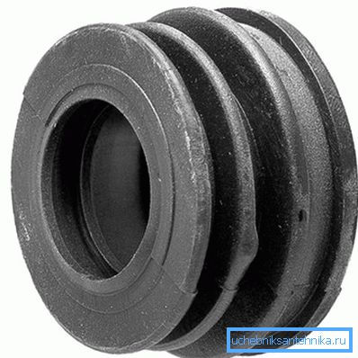 Manchette pour sceller le genou dans une douille en fonte. Sur la photo - une manchette pour sceller le genou dans une douille en fonte.