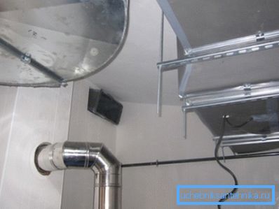 Boîtes en métal. Boîtes en métal.