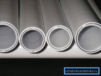 Métal en plastique Métal en plastique