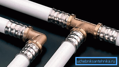 Tuyaux métalliques pour l’alimentation en eau. Accostage par raccords Tuyaux métalliques pour l’alimentation en eau. Accostage par raccords