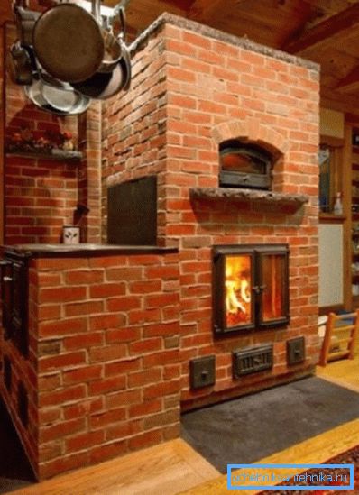 Poêles de chauffage et de cuisson avec une cheminée:
