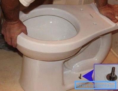 3953 Installation d'une cuvette de toilette
