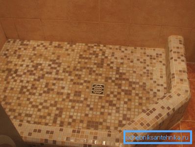 Douche en mosaïque Douche en mosaïque