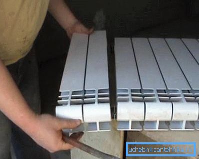 Sur la photo - ajout de sections au radiateur