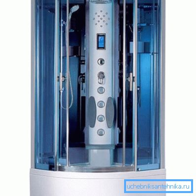 Sur la photo - cabine de douche hydromassage. Sur la photo - cabine de douche hydromassage.