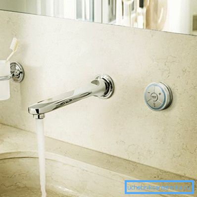 Sur la photo - GROHE Veris F-digital. Sur la photo - GROHE Veris F-digital.
