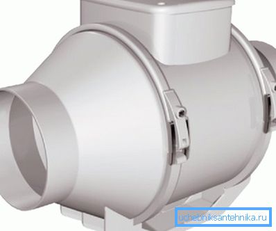 Sur la photo - canal ventilateur d'extraction Sur la photo - canal ventilateur d'extraction