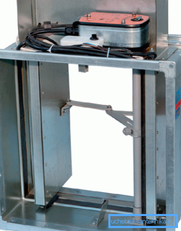 Sur la photo - valve de tir normalement ouverte.