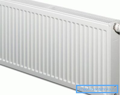 Sur la photo, un appareil de chauffage avec un thermostat installé. Sur la photo, un appareil de chauffage avec un thermostat installé.