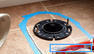 Sur la photo: le silicone empêchera la pénétration de saleté et d'eau sous la partie d'appui. Sur la photo: le silicone empêchera la pénétration de saleté et d'eau sous la partie d'appui.