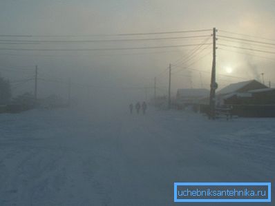 Sur la photo - hiver à Verkhoyansk. Sur la photo - hiver à Verkhoyansk.