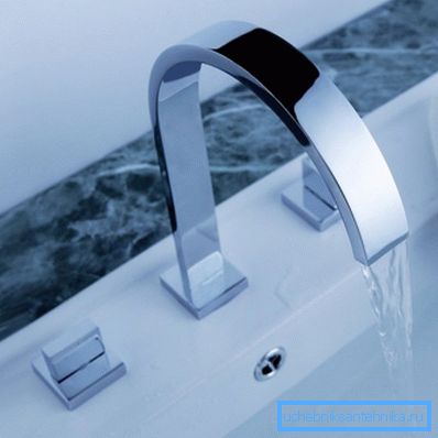 Il est impossible d'installer un économiseur d'eau sur une telle grue Il est impossible d'installer un économiseur d'eau sur une telle grue